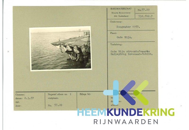Hoogwater Oude Rijn 1957 F000009